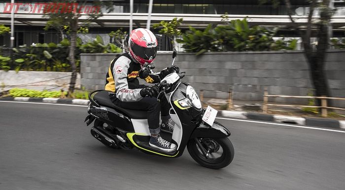 Bikin enteng akselerasi All New Honda Scoopy