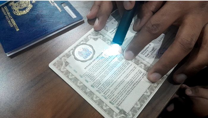 Begini cara bedakan BPKB asli dan palsu 