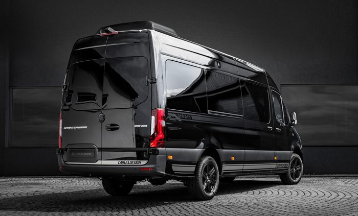 Tampilan Mercedes-Benz Sprinter dibuat lebih sporty dan stylish