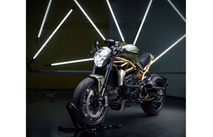 Ducati Monster 1200 R dengan rangka berlapis emas dari Diamond Atelier