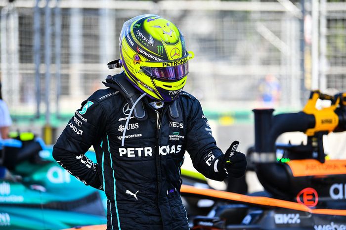 Lewis Hamilton telah mengeluarkan pernyataan resmi terhadap perkataan rasis yang ditujukan terhadapnya oleh Nelson Piquet Sr.