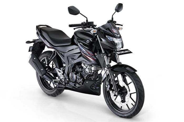 Suzuki GSX-150 Bandit dengan warna Titanium Black