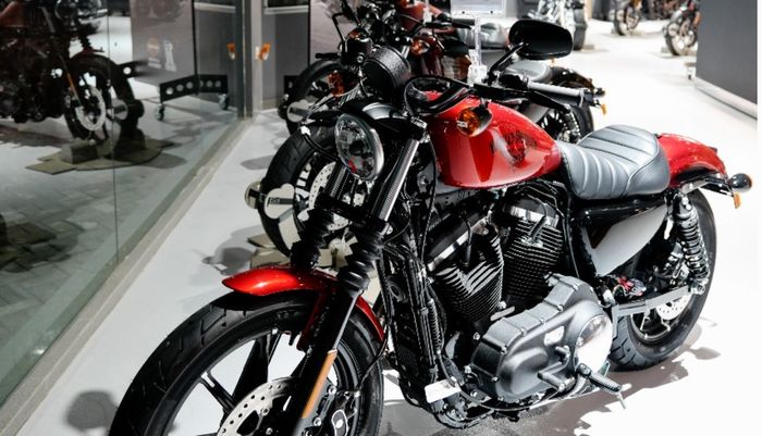 Stok Display di Kalimas Harley-Davidson of Solo Baru