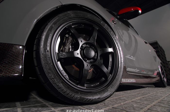 Modifikasi Mazda2 lama pakai pelek Rays VR-G2 ukuran 16x6,5 inci 