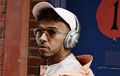 Posting Video di Instagram Saat Natal, Lewis Hamilton Dibully