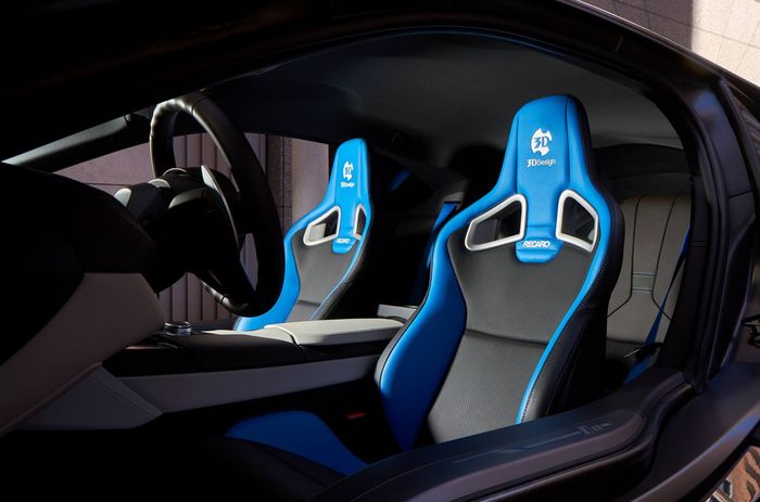 Kabin BMW i8 pakai body kit 3D Design