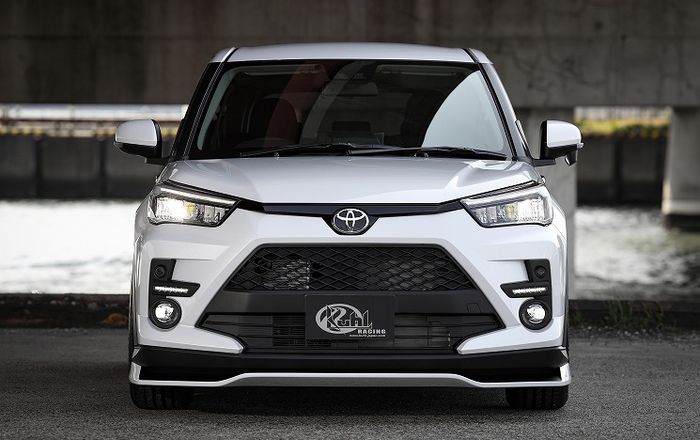 Tampilan depan modifikasi Toyota Raize