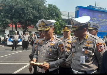 Rus qizlarining uydagi samimiy fotosuratlari