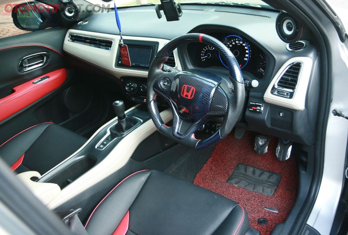 Interior elegan dan nyaman 