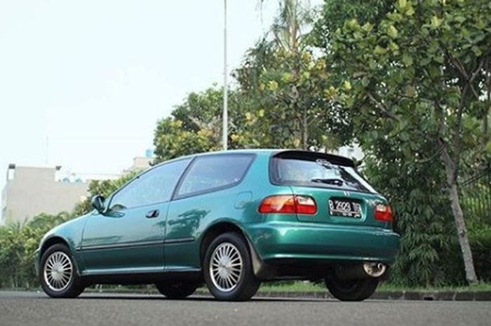 Civic Estilo yang ditawarkan Rp 350 juta