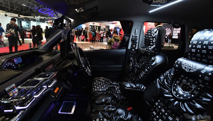 Tampilan mewah kabin Suzuki Karimun Wagon R besutan DAD Garson