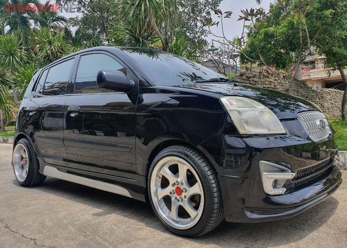 Kia Picanto Pakai Foglamp Mazda Cx 5 Pelek Enggak Nyusahain Gridoto Com