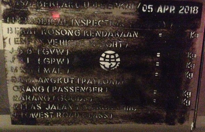 Bukti tanda uji kelaikan bus yang kecelakaan masih layak jalan