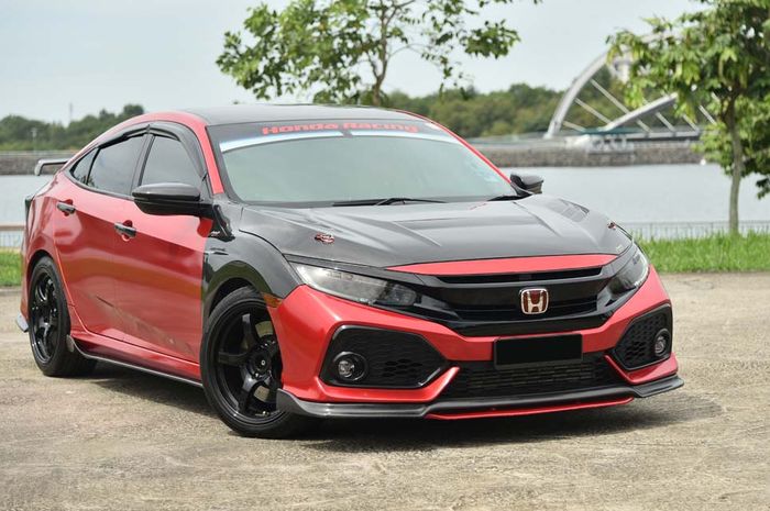 Modifikasi Honda Civic Turbo yang datang dari Malaysia