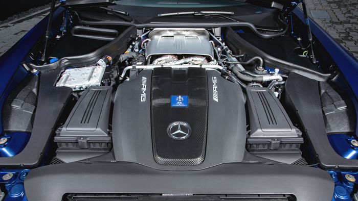 Mesin Mercedes-AMG GT R Roadster kena suntik vitamin Posaidon