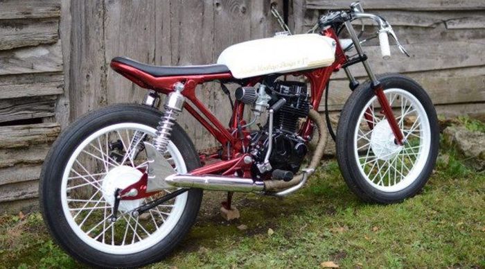Honda CG125 custom boardtracker dari Frenchmonkeys