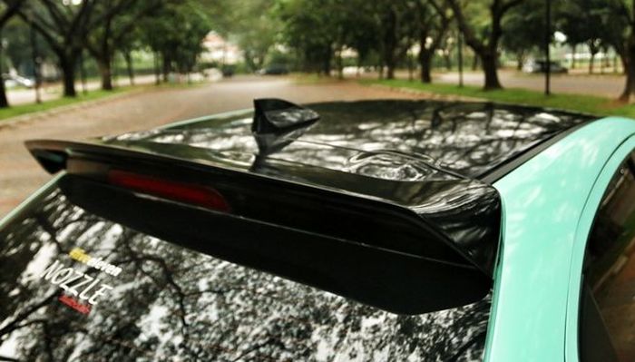 Pasang custom spoiler