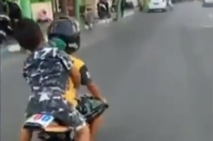 Anak TK Menaiki Motor MiniGP