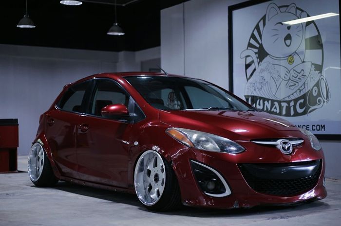 Mazda2 R Tampil Ceper