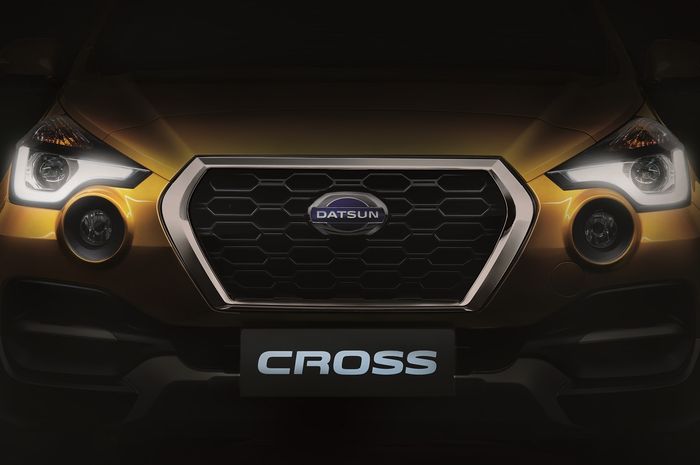 Teaser Datsun CROSS