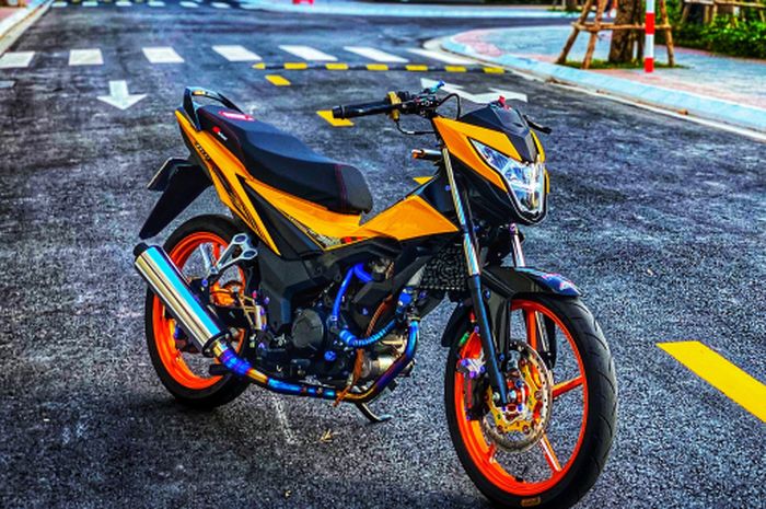 Modifikasi Honda Sonic 150R