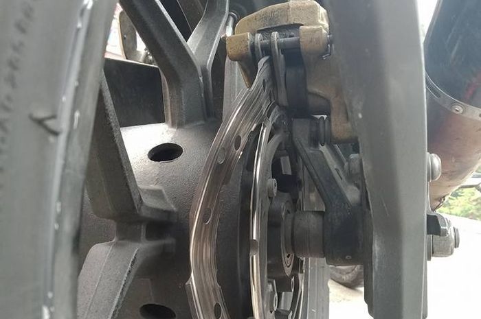 Cakram rem Pulsar 200NS 'Sobek'