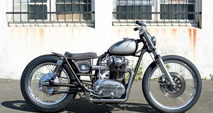 Yamaha XS650 custom chopper garapan Purple Pantera