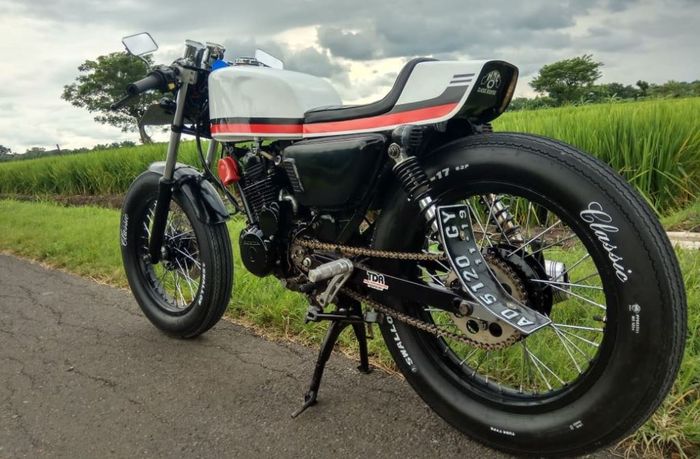 Proporsional nih jadi tunggan cewek kayak Nisa