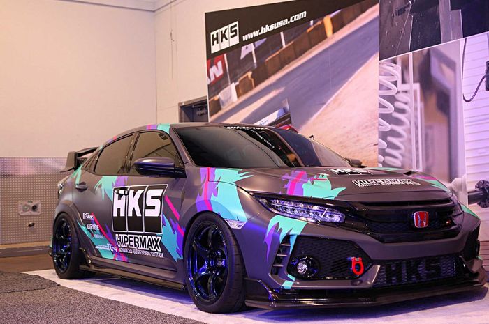 Honda Civic Type R garapan HKS