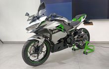 Kawasaki Ninja E-1 Tahun 2026: Sekarang Dibanderol Segini