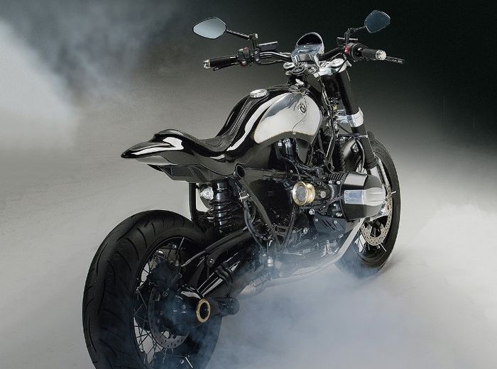 BMW R NineT garapan Low Rider Magazine dan beberapa builder ternama