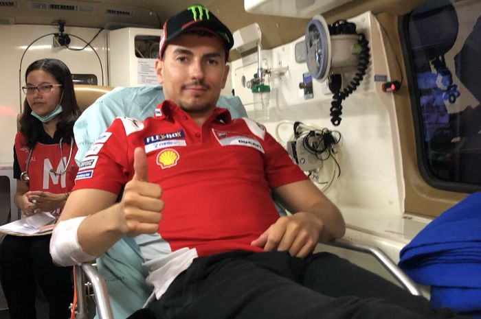 Jorge Lorenzo kondisinya tidak ada patah tulang dan bersikeras balapan MotoGP Thailand