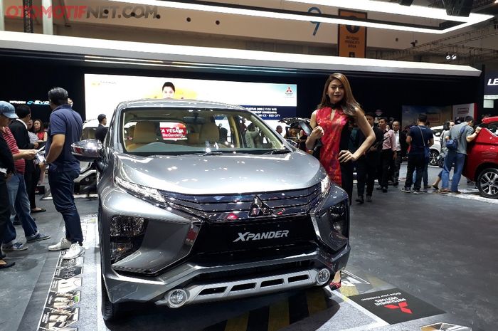 Mitsubishi Xpander GLS A/T, jadi Xpander dengan transmisi otomatis paling murah