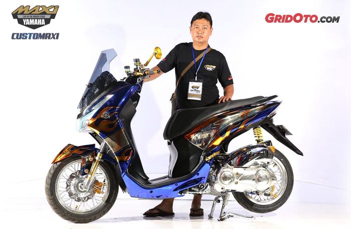 Yamaha Lexi  Best Airbrush Customaxi Bandung 2019 bersama sang owner