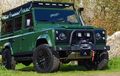 Pakai Tema Game of Thrones, Land Rover Defender Tampil Dewasa