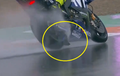 Penangkal Air Ala Valentino Rossi Bikin Banyak Pembalap Ikut-ikutan