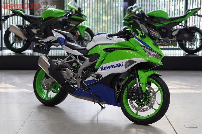 Kawasaki Ninja ZX-25RR 40th Anniversary