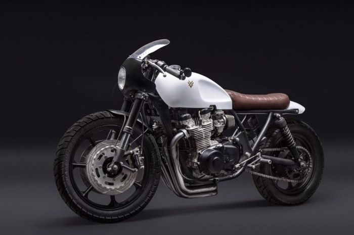 Kawasaki KZ1000 custom cafe racer dari Venier Customs