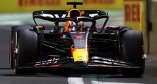 Mercedes Hampir Rekrut Max Verstappen 2014 Silam, Gagal Karena Tawaran Emas Red Bull