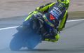 Yamaha YZR-M1 Valentino Rossi 'Ngebul' di FP2, Tapi Selamat di Urutan 9