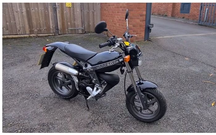 Dibanding Honda Monkey, mini moto Suzuki ini tampi lebih modern