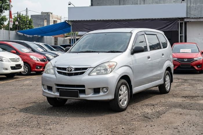 Mobil bekas Toyota Avanza 2007