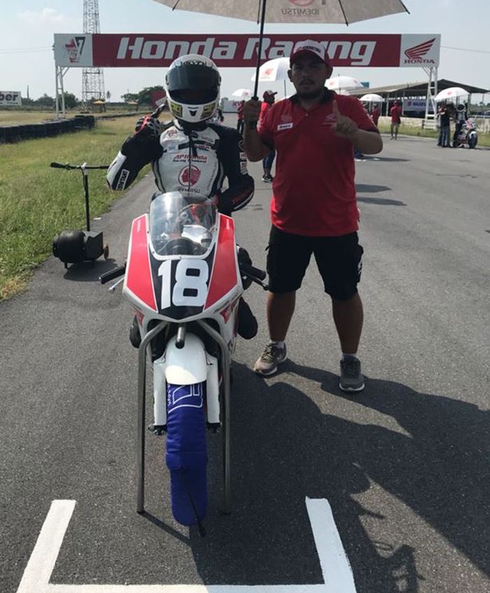 Pembalap muda binaan Astra Honda Racing School sudah unjuk gigi di event Thailand Talent Cup 2018