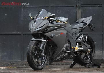 Full fairing hot sale cb150r