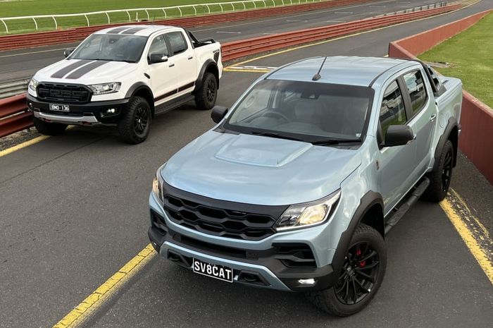 Dua prototipe Chevrolet Colorado V8 mulanya dipersiapkan untuk dijual ke pasar