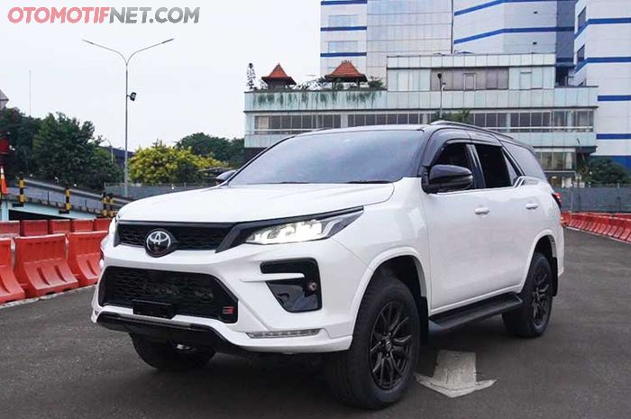 Auto2000 membocorkan skema cicilan Fortuner 2024, lengkap dengan harga jualnya untuk masing-masing tipe