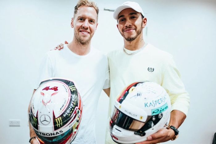 Sebastian Vettel dan Lewis Hamilton, akankah mereka bisa satu tim di Mercedes?