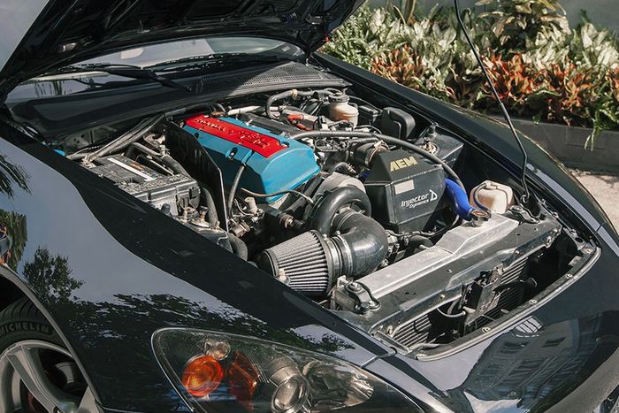 Mesin modifikasi Honda S2000 disuntik supercharged tembus 350 dk