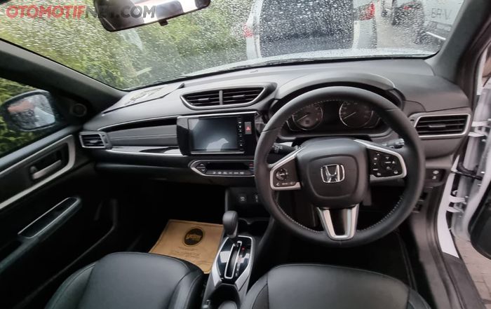 Interior All New Honda BR-V Prestige with Honda SENSING