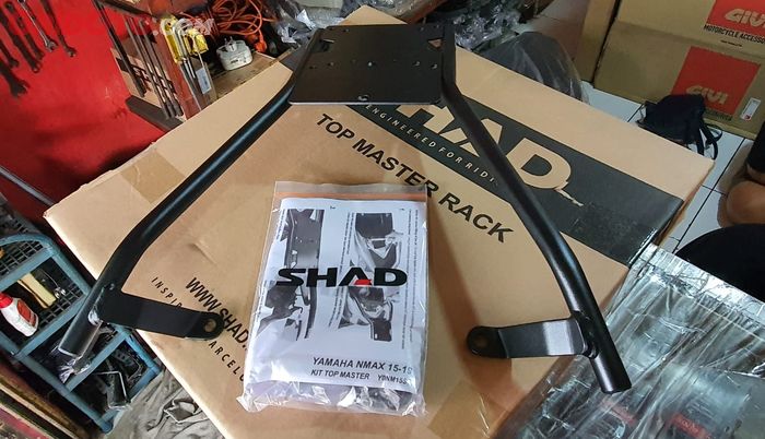Bracket box Shad buat Yamaha NMAX original 